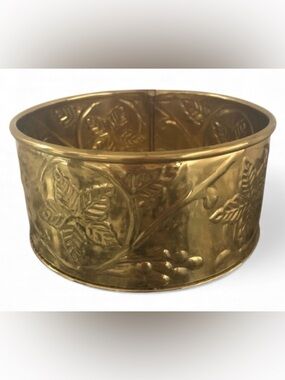 Hosley Laquered Brass Planter 6 1/2” x 3” Embossed Leaf & Vine Design - India